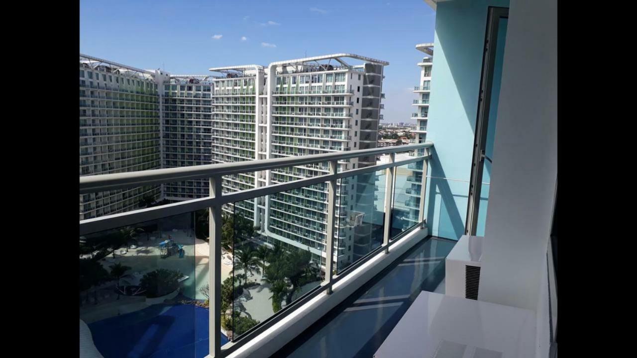 Azure Condo Resort Paranaque Bldg Maldives Manila Exterior photo